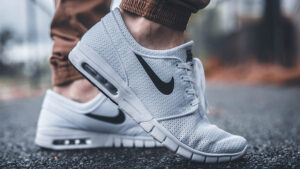 シューズ　疲れにくい