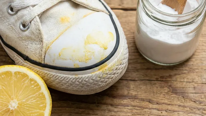 クエン酸を使って黄ばみを中和するイメージ